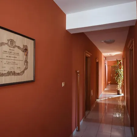 Pensionat So City Centre 3*